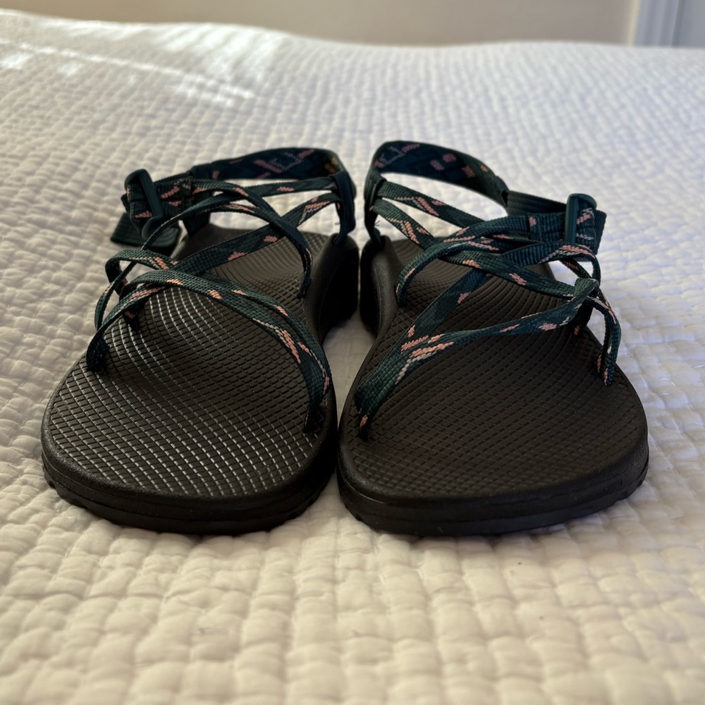 NWT Wide Width Chaco Sandals - Picture 4 of 9
